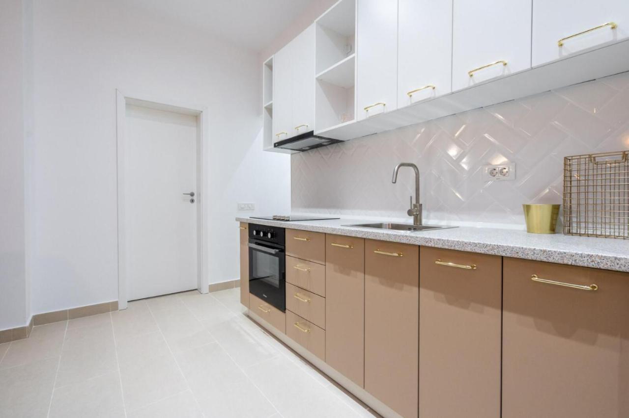 Fabulous Apartament With View In Calea Victoriei Bucureşti Exterior foto