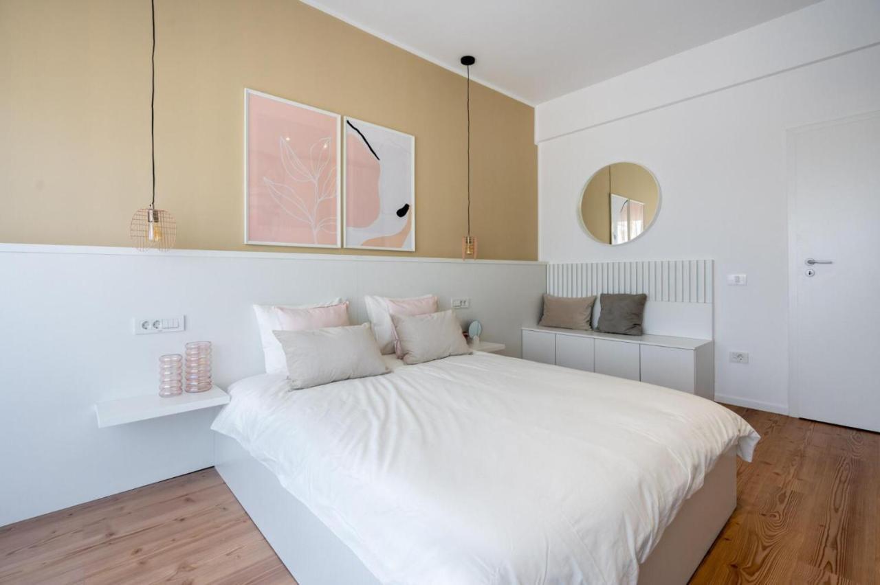 Fabulous Apartament With View In Calea Victoriei Bucureşti Exterior foto